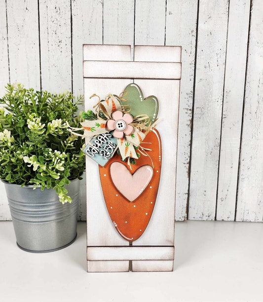 Carrot table top Pallet Leaner