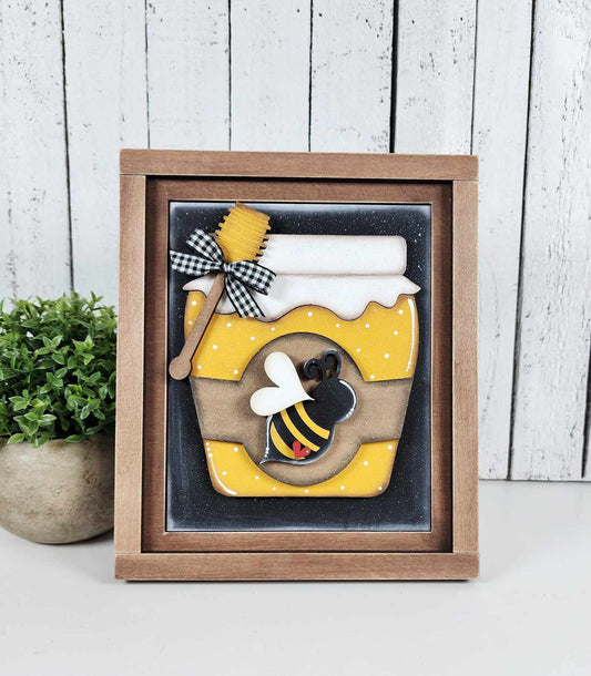 Interchangeable Seasonal Frame & mini sign set