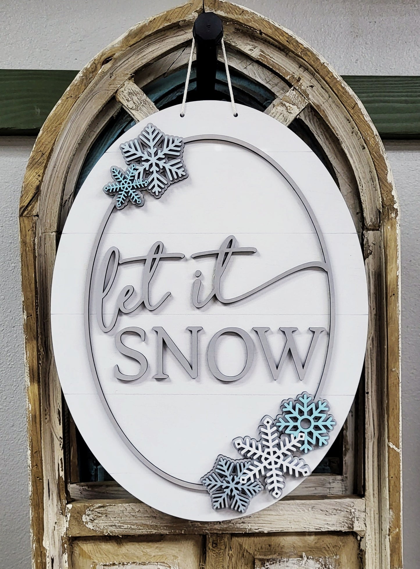 Let it snow oval 3d door hanger