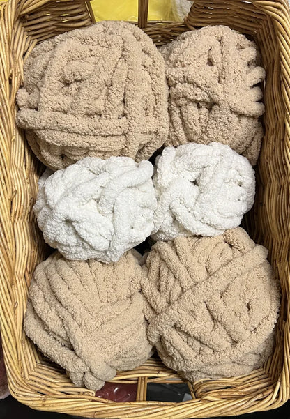 CANCELLED  Aquila's Nest - Knit & Unwine - Chunky FingerKnit Blankets